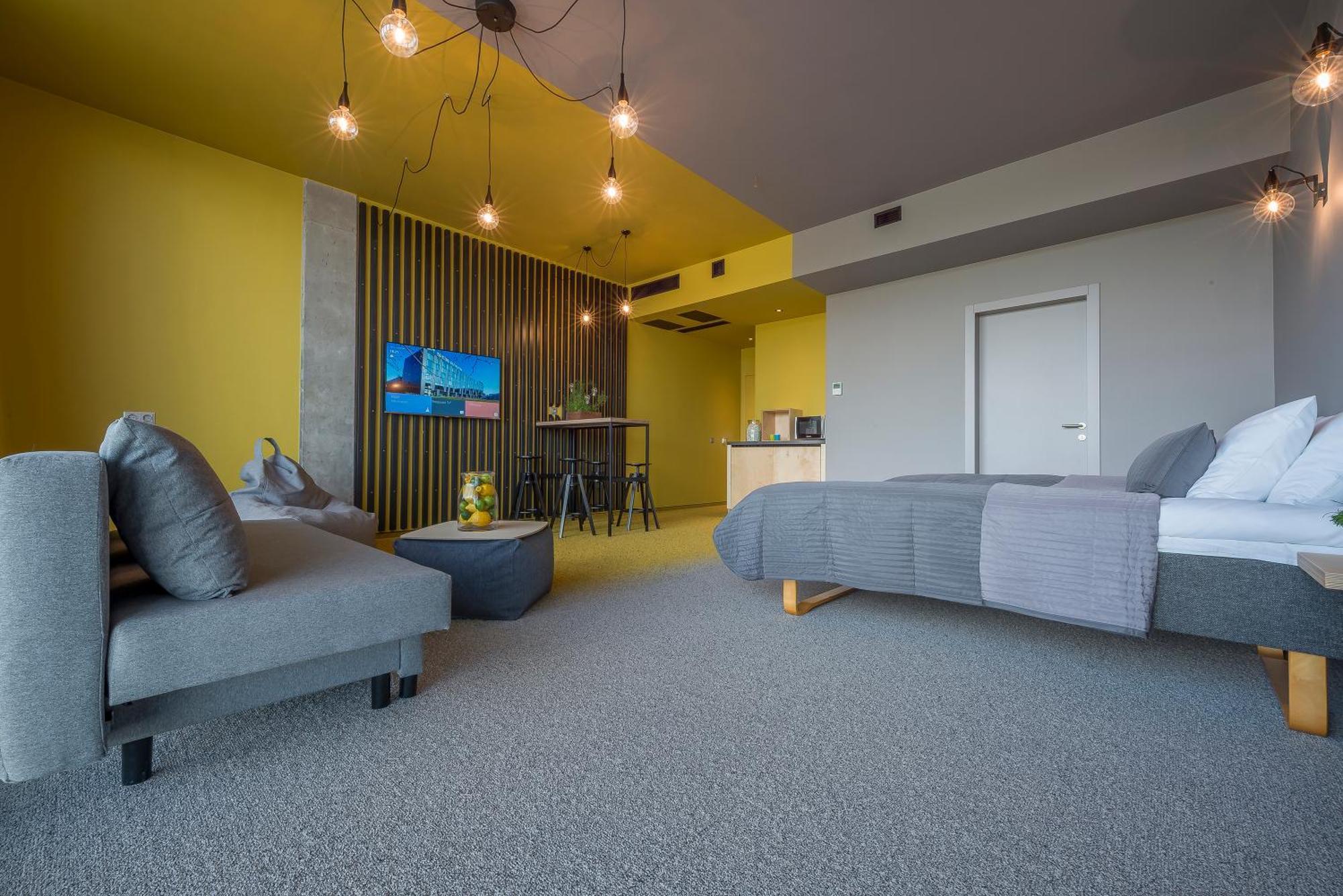 Urbihop Hotel Vilnius Ruang foto